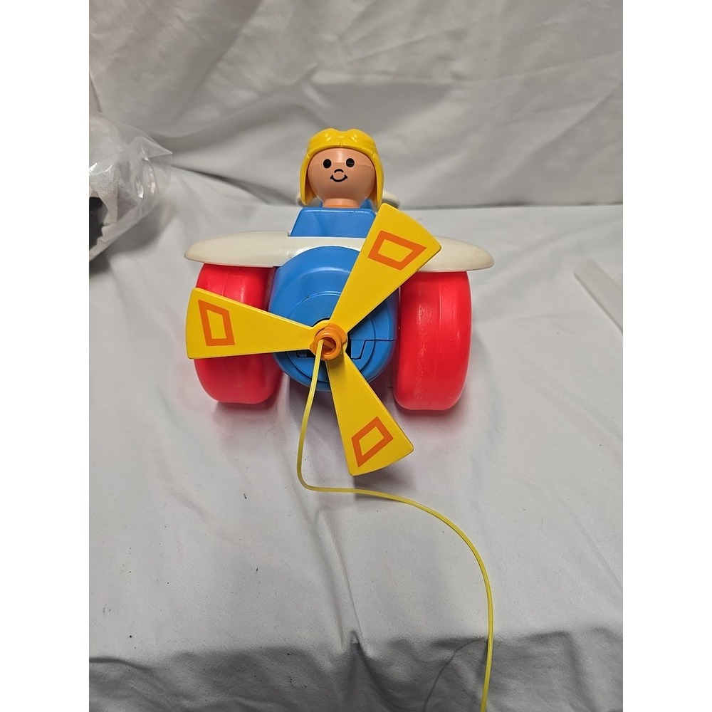 VTG Fisher Price Airplane KIDS TOY Plane Pull Propeller 1980 Used Made In USA